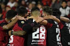 Newell’s venció a Lanús y es puntero