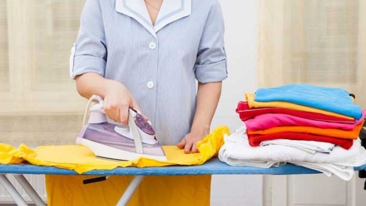 Otorgan un bono de 25 mil pesos a empleadas domésticas