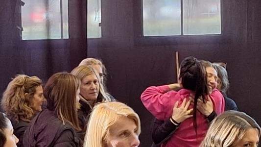 La mamá y un hermano de Messi, entre los miles de seguidores de Leda