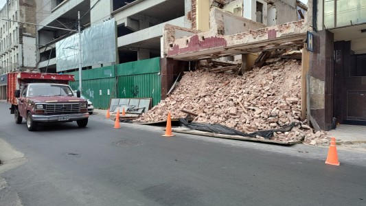 Gran derrumbe en una obra en construcción en pleno centro