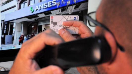 Jubilados: Qué hacer si te debitaron dinero de tu cuenta indebidamente