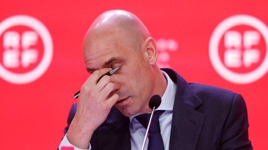 Luis Rubiales anunció su dimisión como presidente de la Federación Española de Fútbol