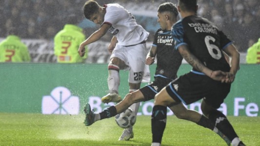 Newell’s cayó 2-1 ante Racing en la última jugada