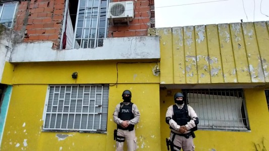 Prefectura realizó múltiples allanamientos y secuestró marihuana y cocaína