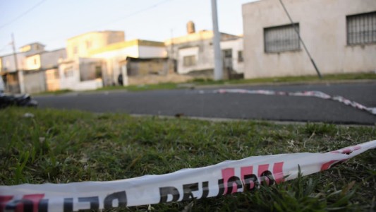 Asesinaron a un hombre de un disparo en la cabeza en barrio Roque Saenz Peña