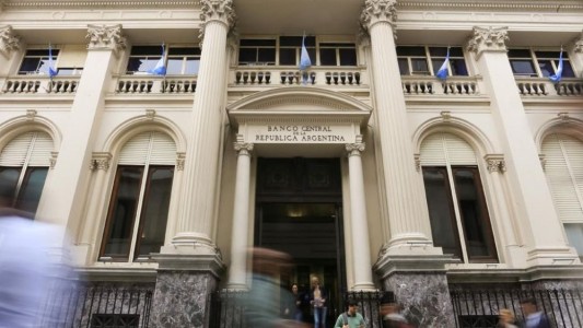 Plazo fijo: el Banco Central subió la tasa 27 puntos hasta el 145% anual