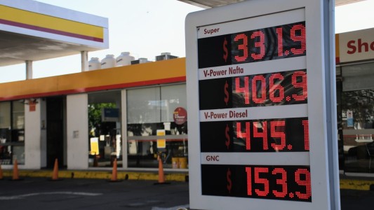 Shell y Axion aumentaron nuevamente el precio de los combustibles en Rosario