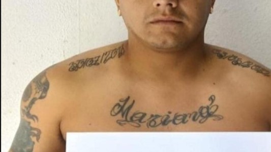 Quién es el preso que buscaban los sicarios y que había en su celda tras ser allanada