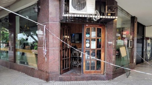 Robaron un bar cercano a la Municipalidad y hay dos detenidos