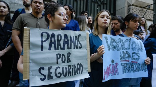 Trabajadores de la Salud continúan de paro y manifestación a la espera de “garantías”