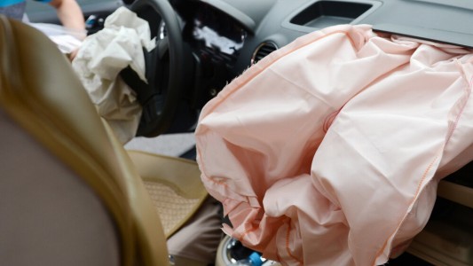 Siniestro vial en colectora de circunvalación a la altura de Ovidio Lagos