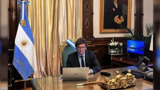 Milei se reúne con sus legisladores en busca de acelerar el tratamiento de la "Ley Ómnibus"