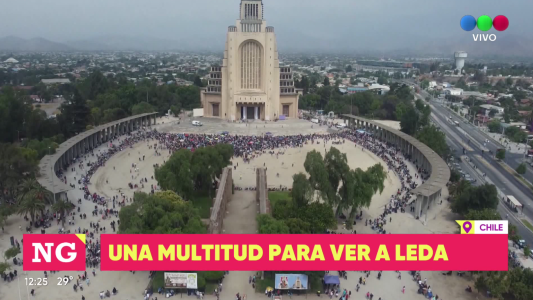 Una multitud de fieles espera por Leda en Chile