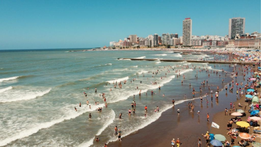 Más de 300 mil turistas arribaron a Mar del Plata durante la primera semana de enero