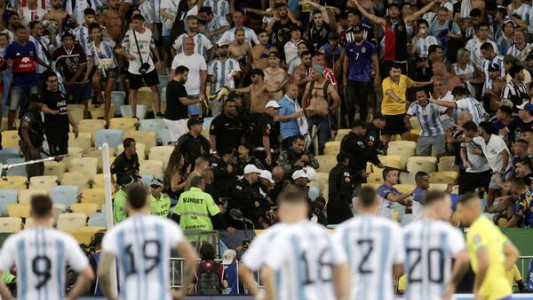 La FIFA sancionó y multó a la Selección argentina tras la violencia en el Maracaná