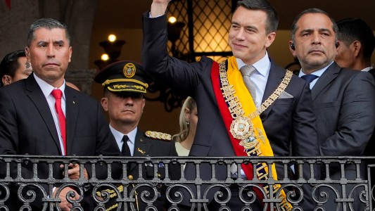 El presidente de Ecuador busca subir impuesto para financiar la seguridad