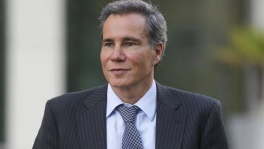 El gobierno de Milei homenajeó al fiscal Nisman a 9 años de su muerte y sostuvo que fue un "homicidio"