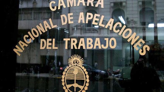 La Cámara Laboral ratificó la suspensión del DNU en otros dos expedientes