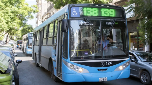 Cómo funcionan los servicios en el paro general en Rosario