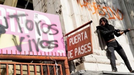 Activistas protestaron ante el regreso de las corridas de toros en la Ciudad de México