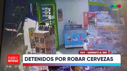 Detenidos por robar cervezas y snacks