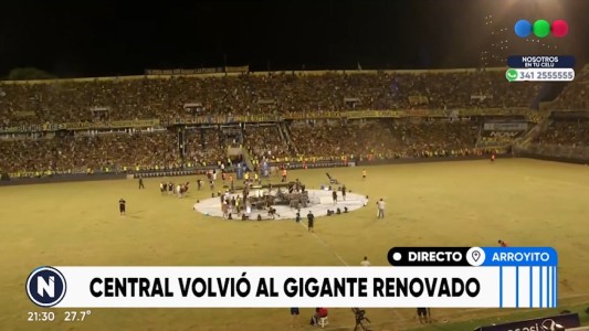 Rosario Central celebra su estrella después de empatar con Banfield