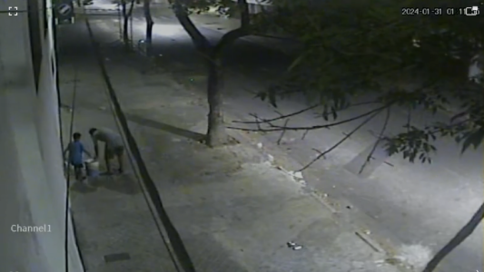 Robó un medidor acompañado de un niño