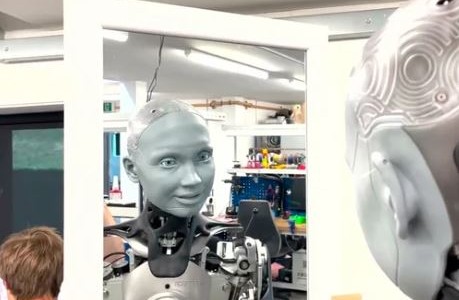 El robot humanoide Ameka ya puede autopercibirse