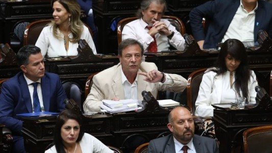 Diputados encara la fase final de la Ley Ómnibus: sigue la negociación de varios artículos