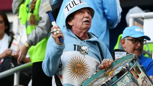 Murió "El Tula": rosarino histórico hincha de la Selección