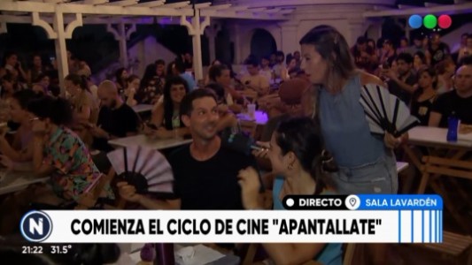 Concurrida noche de  “Apantallate” en la terraza de Plataforma Lavardén
