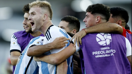 Argentina se clasificó a los juegos Olímpicos de París al lograr un triunfo épico ante Brasil