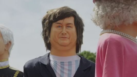 El carnaval de muñecos gigantes de Olinda en Brasil incluye al presidente Milei entre los homenajeados