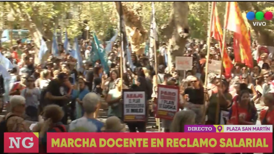 Masiva marcha docente en reclamo salarial
