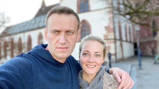 La esposa de Navalny advierte a Putin desde Múnich: ”No quedarán impunes”