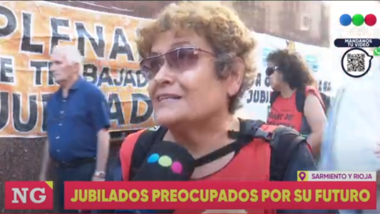 Protesta de jubilados en la puerta de Anses