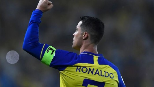 Cristiano Ronaldo fue sancionado y multado por su gesto hacia los cánticos a favor de Messi