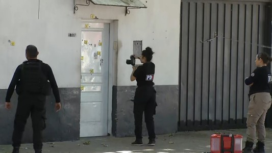 Balacera en pleno mediodía en República de la Sexta