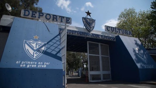 Cuatro jugadores de Vélez fueron denunciados por abuso sexual en Tucumán