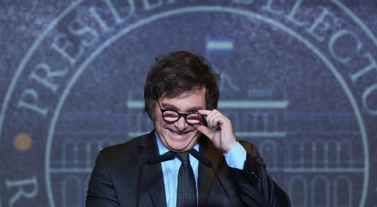 Milei, provocador en el #8M: "A las que tienen el coraje de atreverse a la fuerza del cambio"