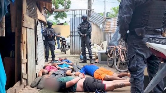 Detenciones masivas por los homicidios y ataques de los últimos días en Rosario