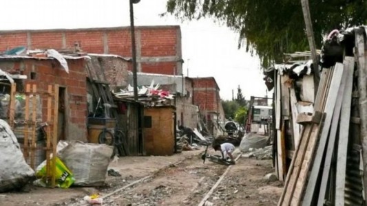 El Gran Rosario cerró con casi 500000 personas pobres, según el Indec