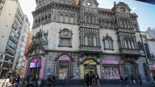 Cómo funcionarán los comercios en Rosario durante el fin de semana largo