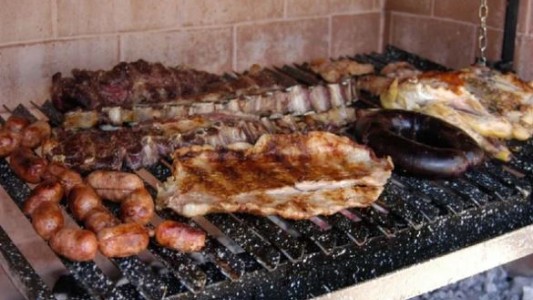 Denunció a sus vecinos por hacer un asado en Semana Santa