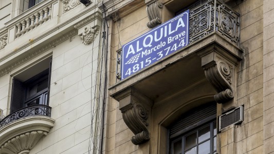 Se acentúa la fuerte suba de la oferta de alquileres tras darse de baja la ley mediante un DNU