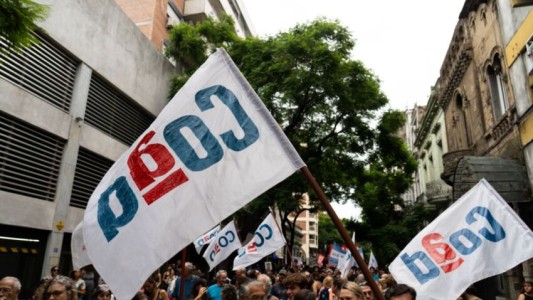 Docentes universitarios iniciaron un paro por 48 horas este miércoles