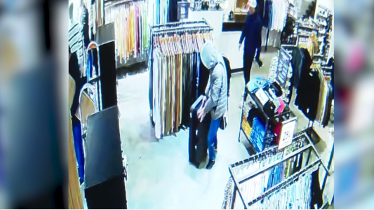 Violento robo en un local de ropas céntrico
