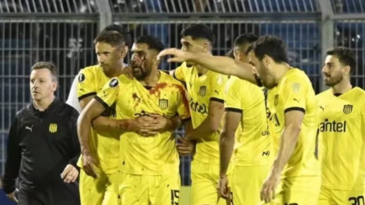 Dura sanción a Rosario Central por los incidentes ante Peñarol