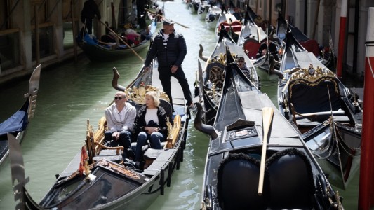 Venecia se convirtió en la primera ciudad del mundo en cobrarle entrada a los turistas