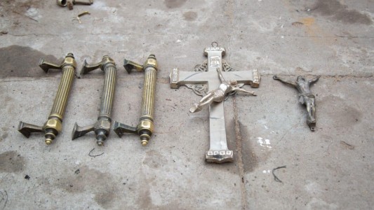 Clausuran cuatro chatarrerías en Rosario